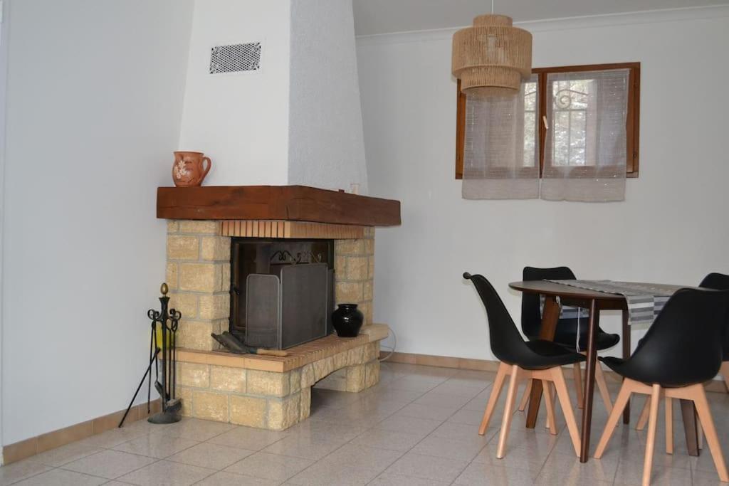 Maison Au Coeur Des Cevennes Meridionales Saint-Andre-de-Majencoules Luaran gambar